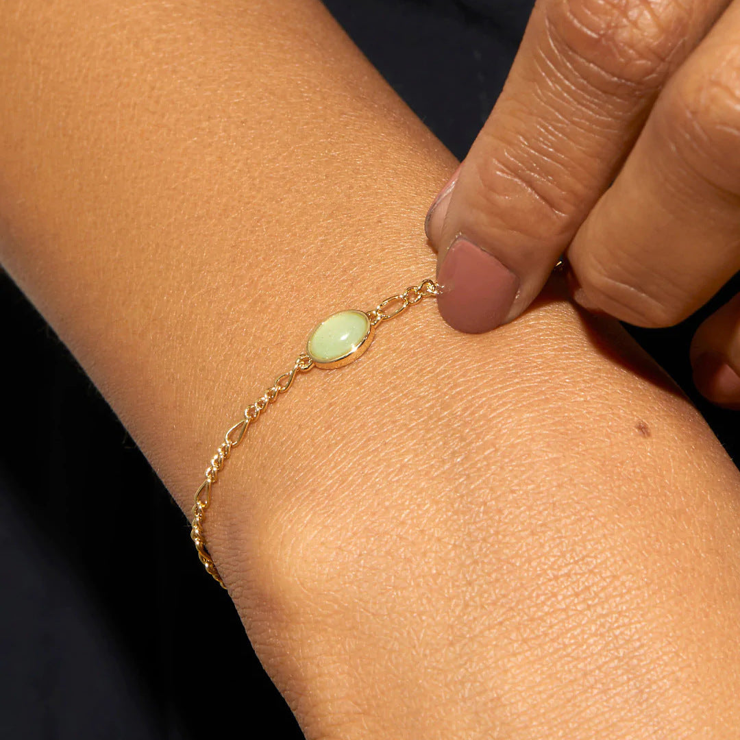 Simple Green Dongling Bracelet - Lotus Lane